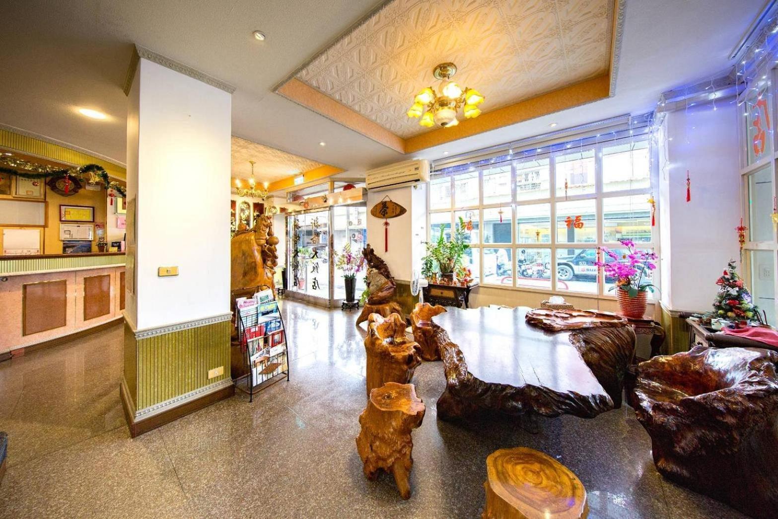 Shinge Hotel Хуалянь Екстер'єр фото